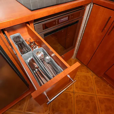 Apartmán 6 Bob's - 3 Bedrooms, King Size Beds *