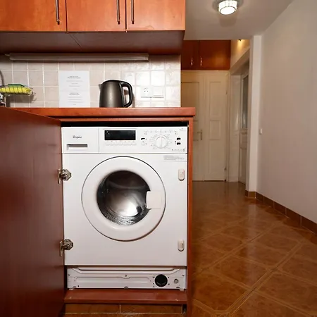 6 Bob's - 3 Bedrooms, King Size Beds Daire *